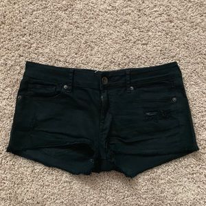 Black bull head jean shorts
